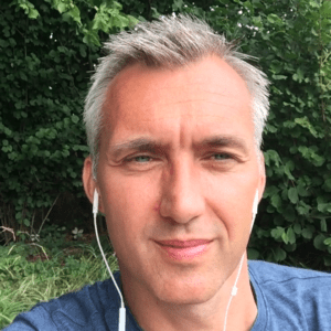 Sektion 9 – Stevie Brunn